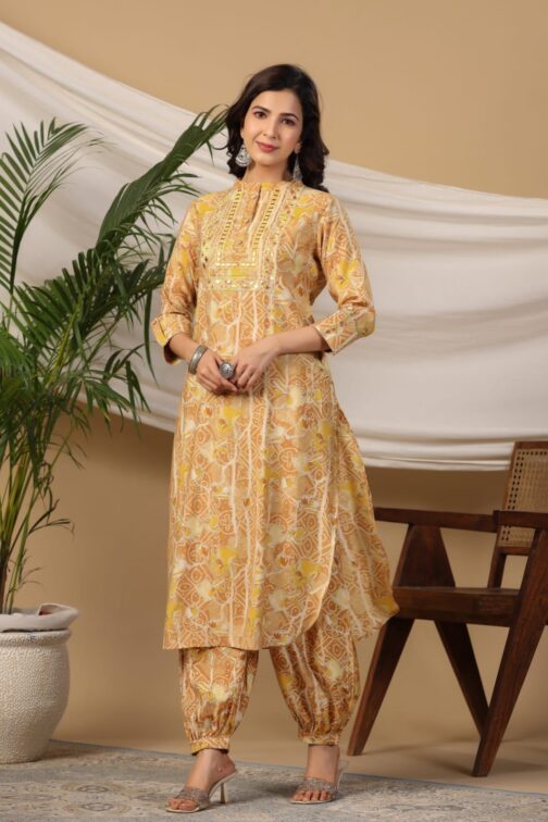 Designer Muslin Pathani Kurti Set - Image 3