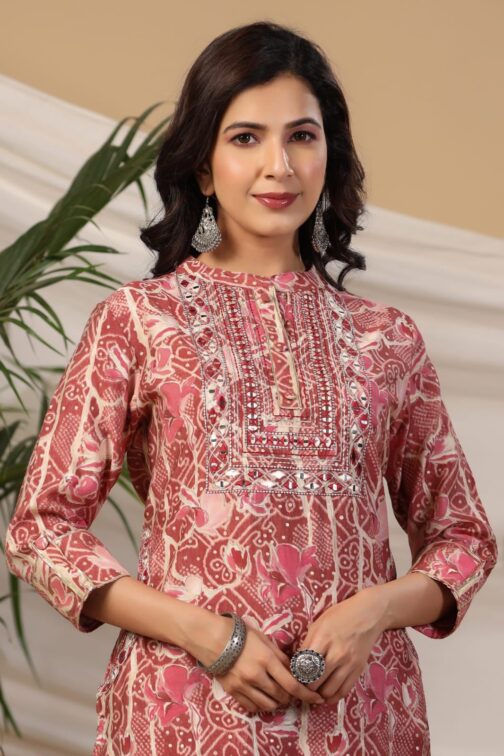 Designer Muslin Pathani Kurti Set - Image 5