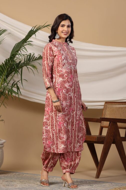 Designer Muslin Pathani Kurti Set - Image 4