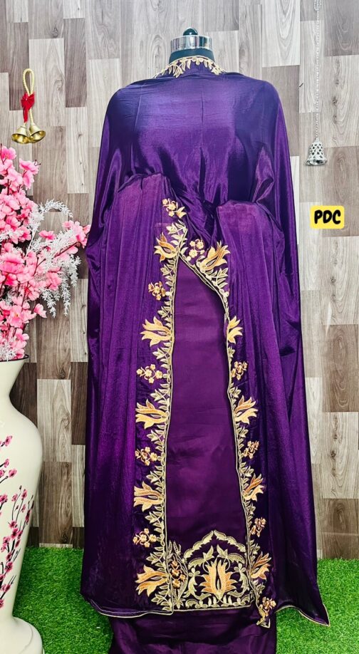 Beautiful Cotton Suit With Embroidery - Image 3