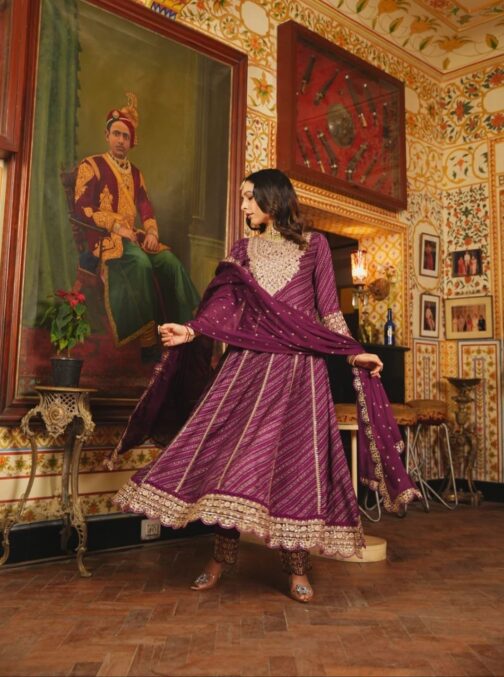 Designer Muslin Anarkali Kurti Set - Image 3