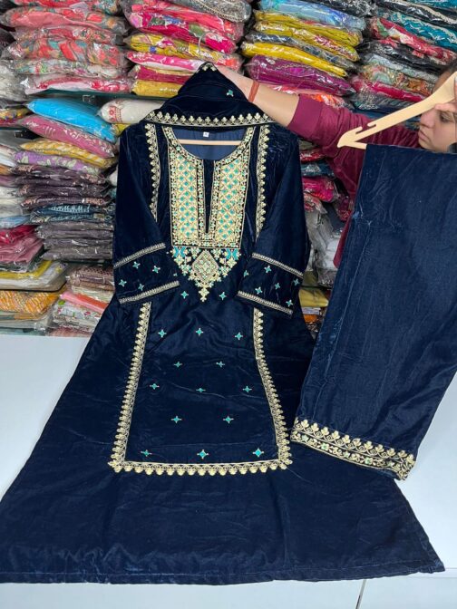 Beautiful Pakistani Suit With Embroidery - Image 3