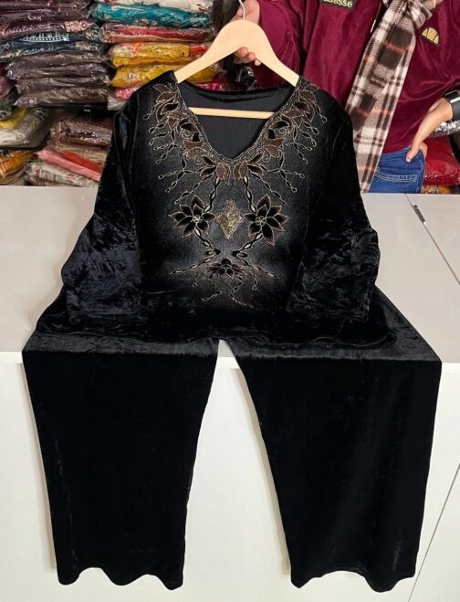 Beautiful Coord Set - Image 5