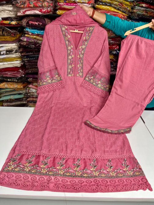Designer Pakistani Kurti Set - Image 2