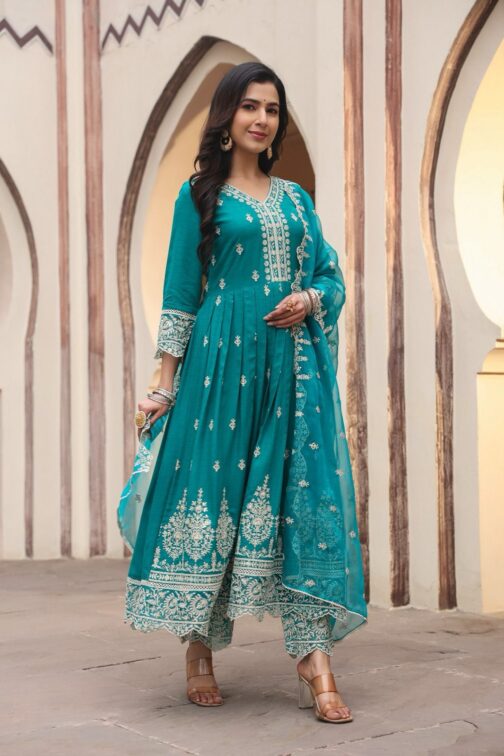 Designer Rayon Anarkali Kurti Set - Image 3