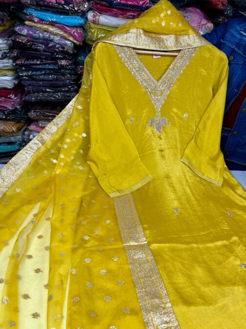 Beautiful Suit Set With Hand Embroidery - Image 4