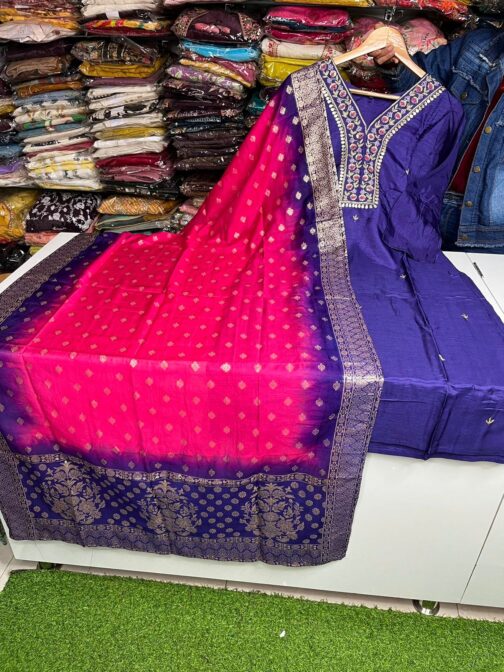 Beautiful Silk Suit Set - Image 2