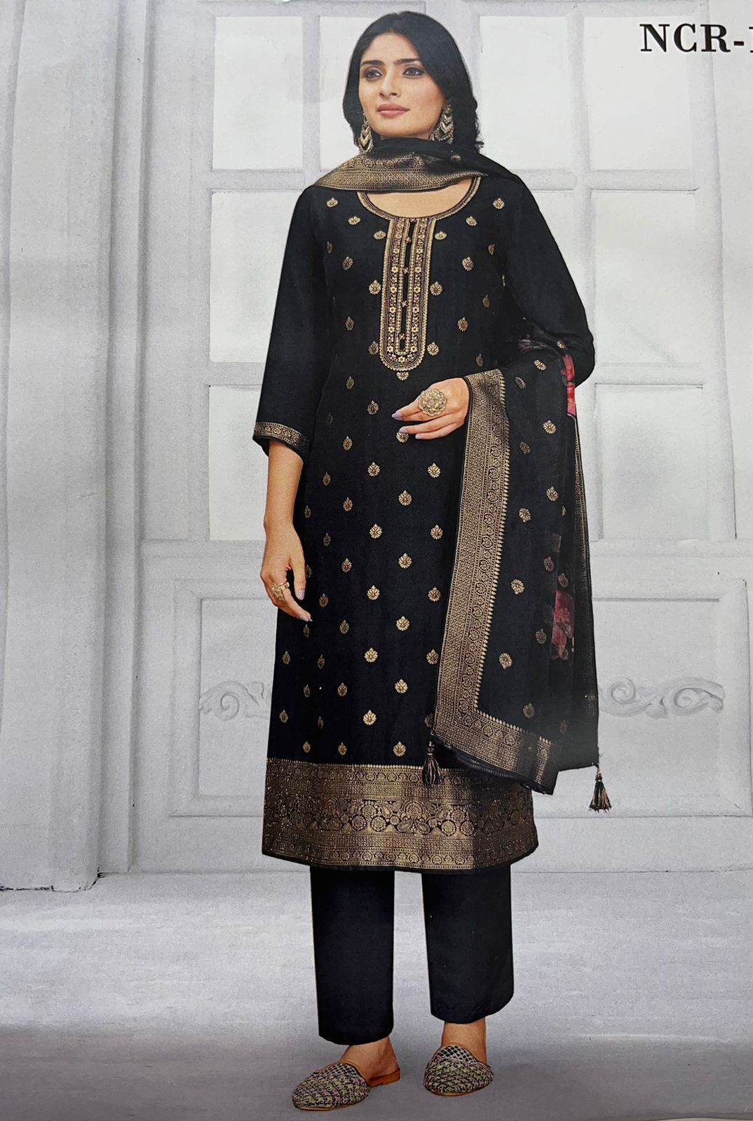 Beautiful Silk Suit With Embroidery