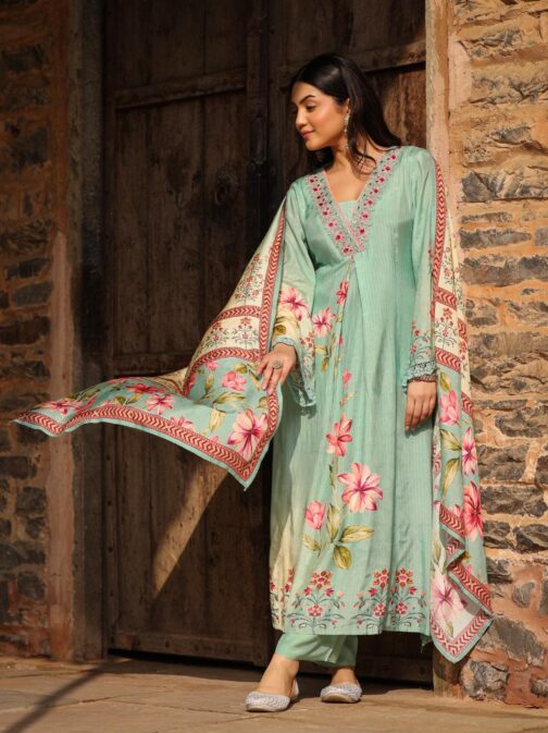 Beautiful Pure Butter Muslin Suit - Image 6