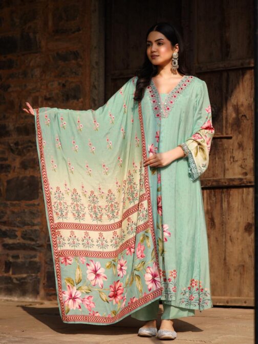 Beautiful Pure Butter Muslin Suit - Image 2