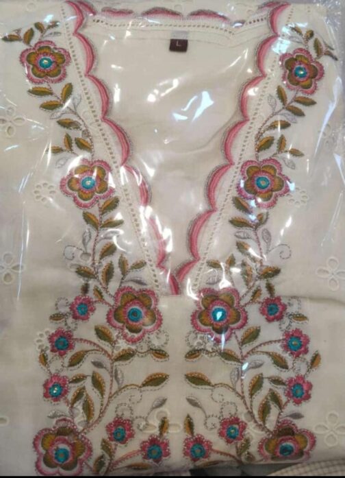 Beautiful Three Piece With Thread Work - Image 6