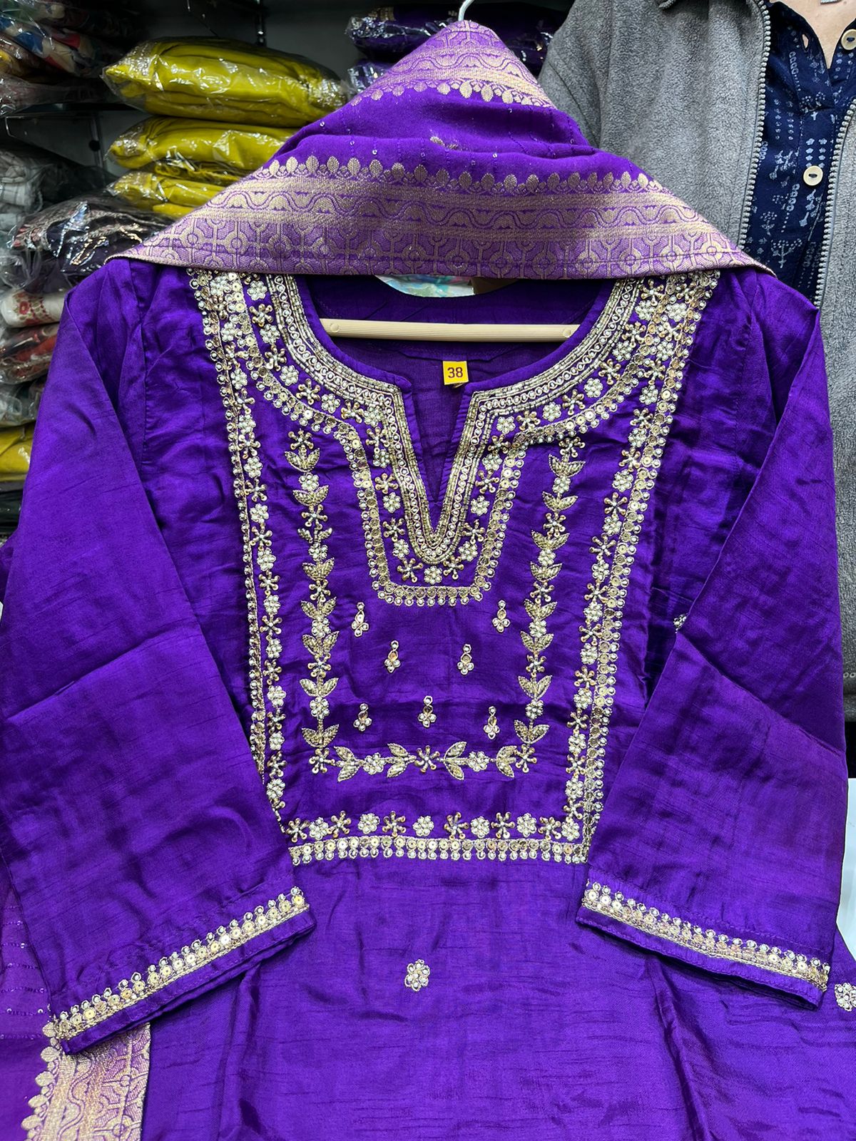 Silk Suit set - Image 2