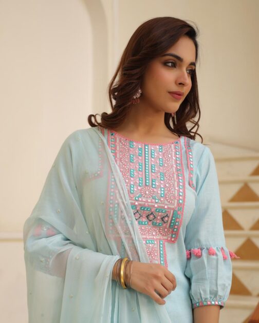 Designer Kurti Set With Afghani Pants - Image 7