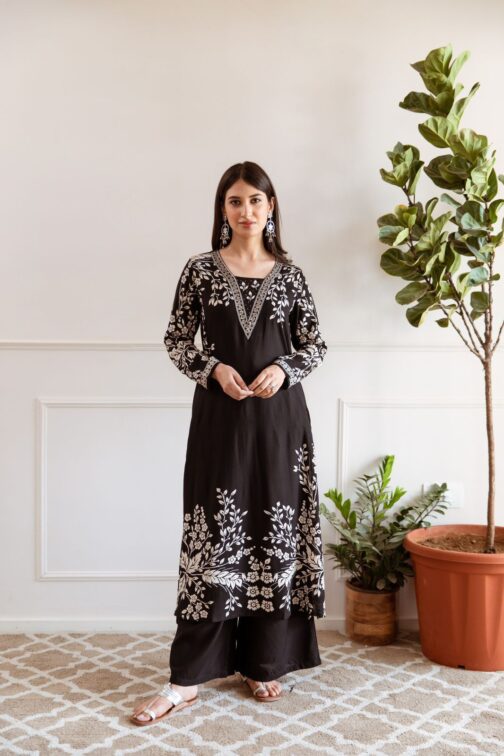 Sargun Black Printed Kurta Pant Set