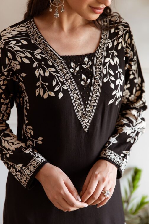 Sargun Black Printed Kurta Pant Set