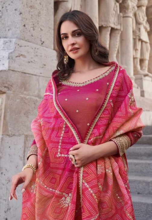 Beautiful Suit with Bandhni Dupatta