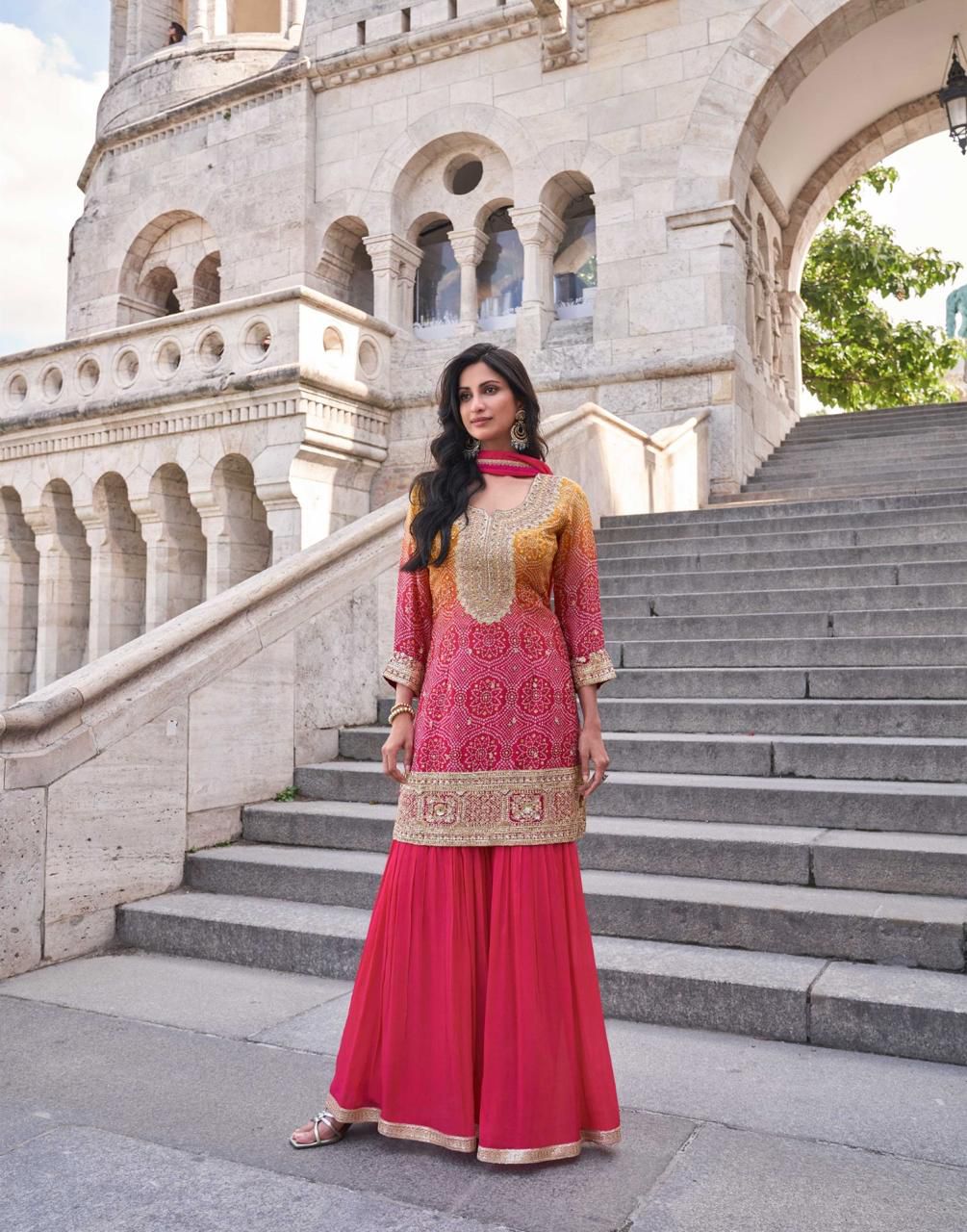 Beautiful Bandhni Suit with Divider