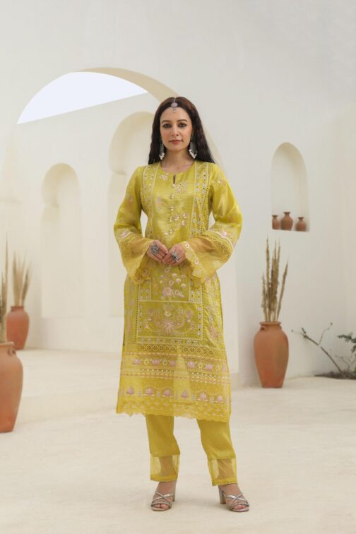 Designer Pakistani Suit Set