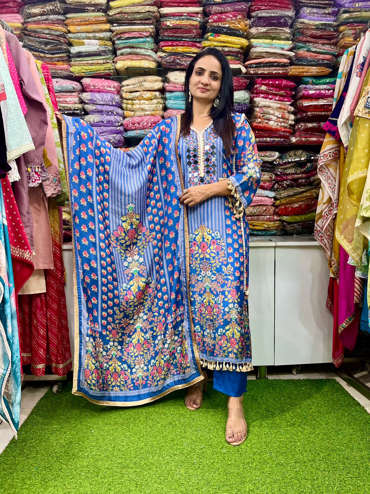 Designer Pakistani Suit Set