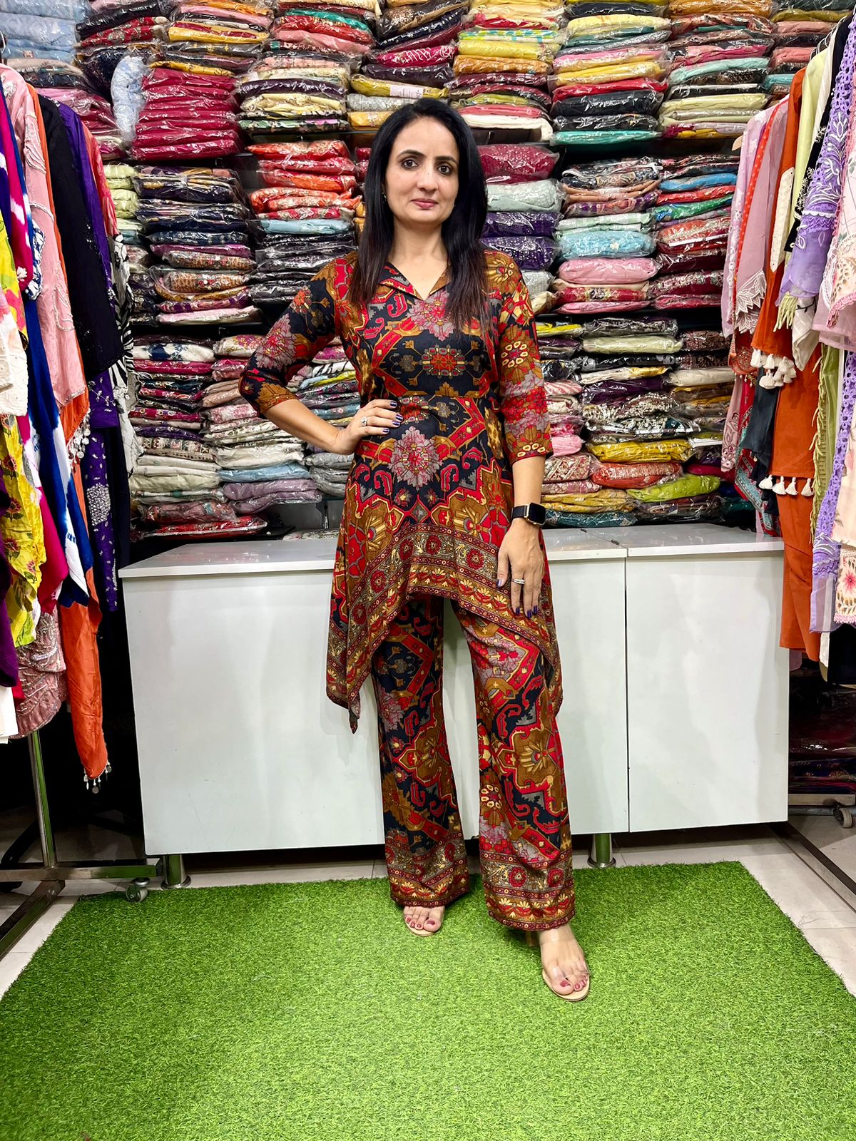 Beautiful C Cut Coord Set - Image 2