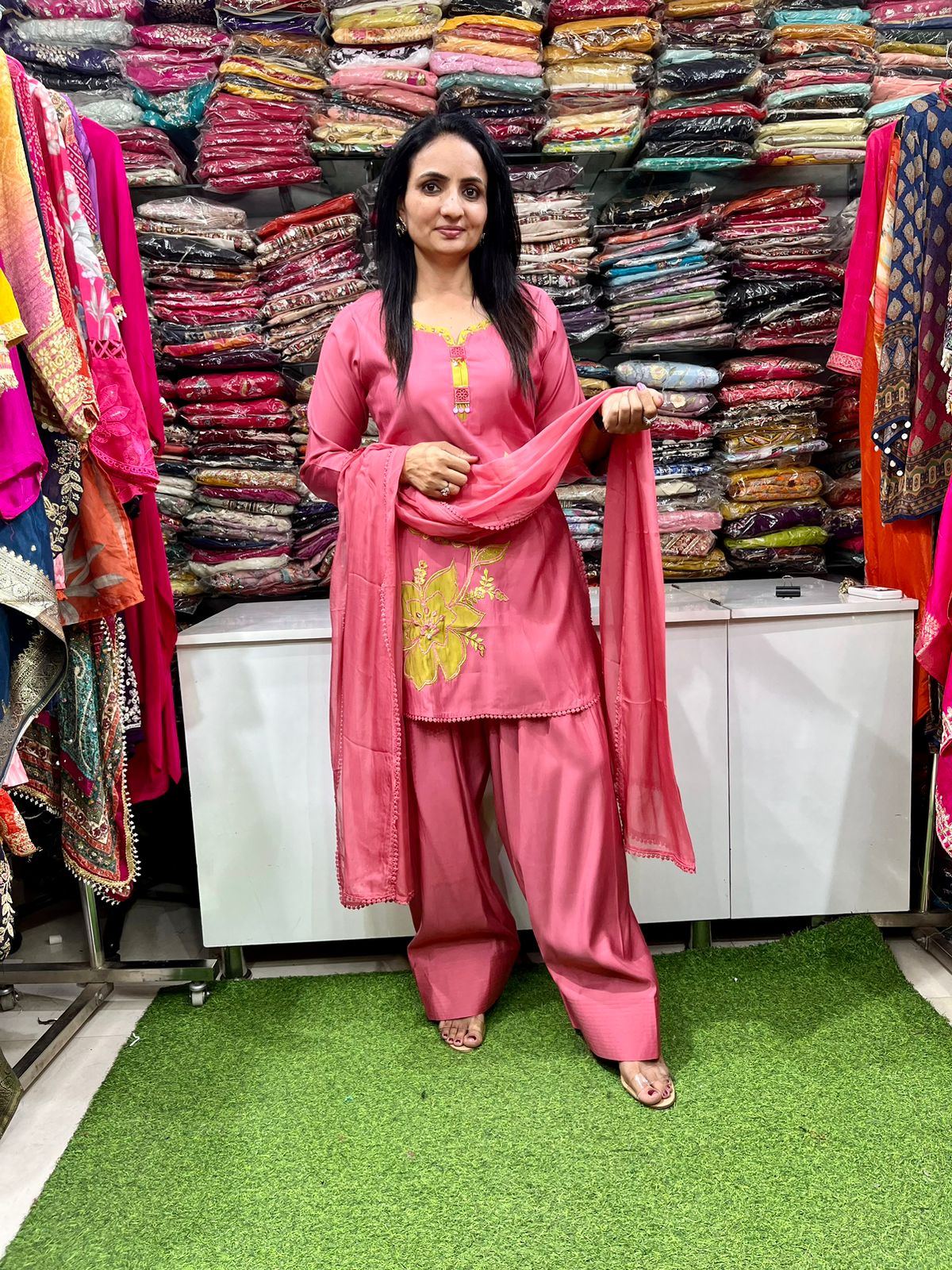 Beautiful Muslin Farsi Salwar Suit Set - Image 2