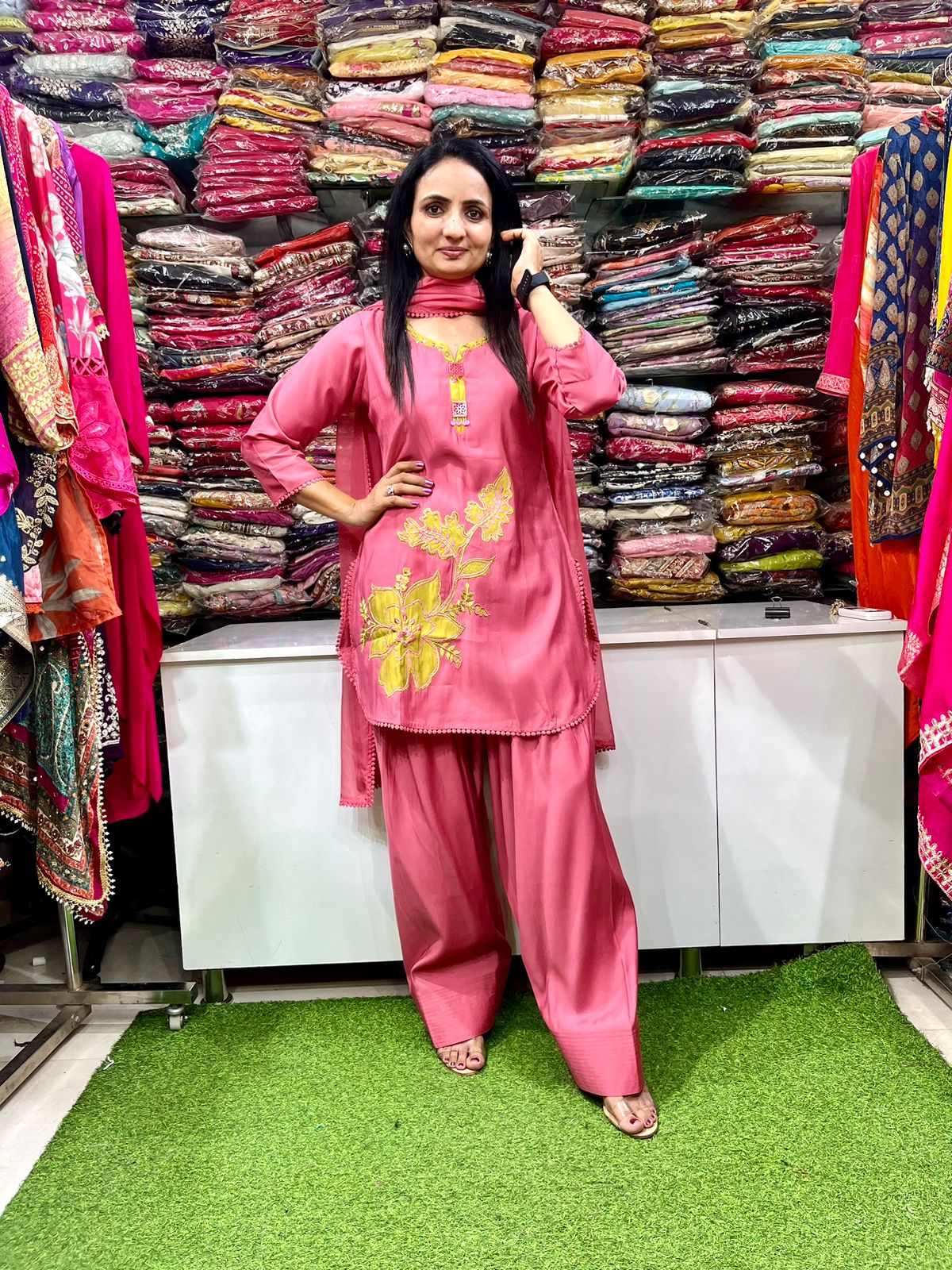 Beautiful Muslin Farsi Salwar Suit Set - Image 3