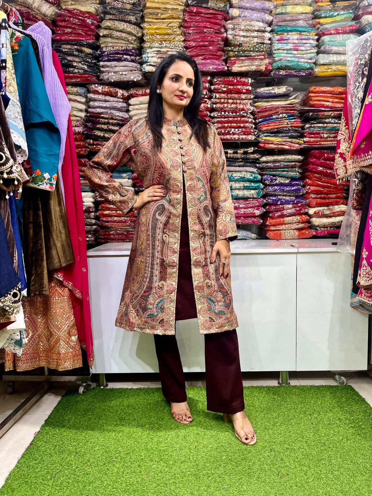 Designer Kani Jamawar Coord Set - Image 6