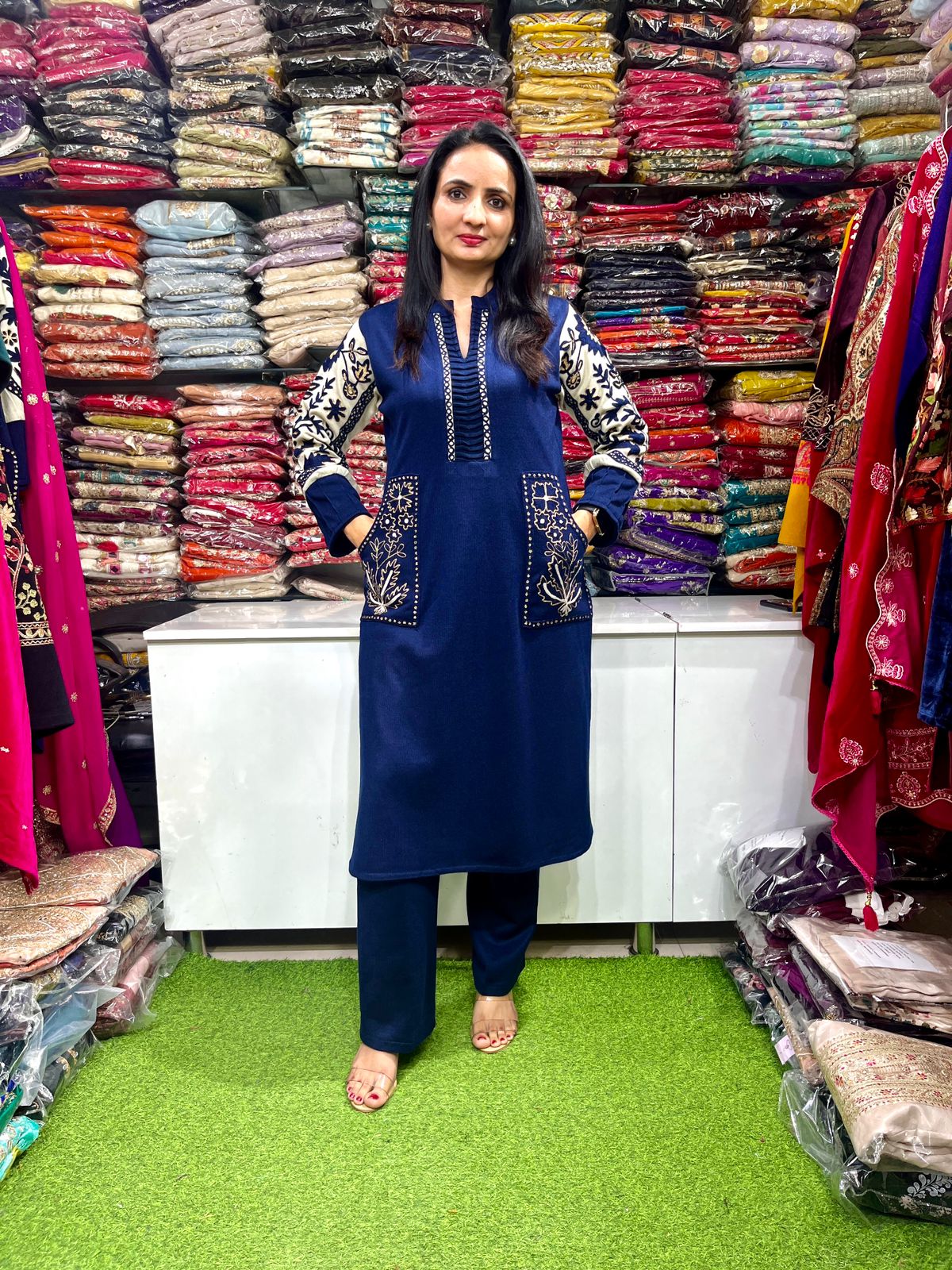 Designer Knitted Wool Coord set with Zari embroidery - Image 7