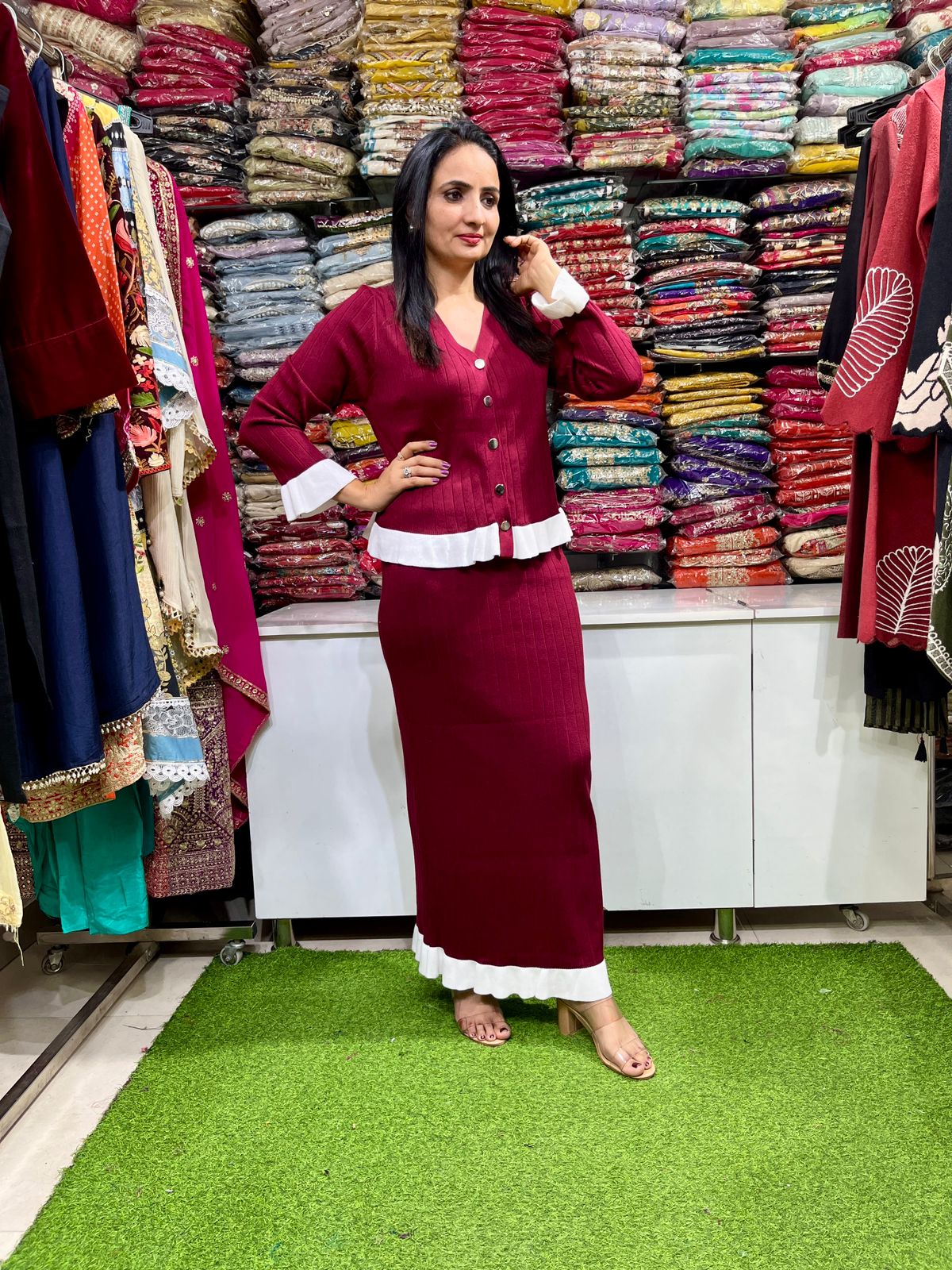 Mehroon Indo Western Woollen Skirt Set - Image 2