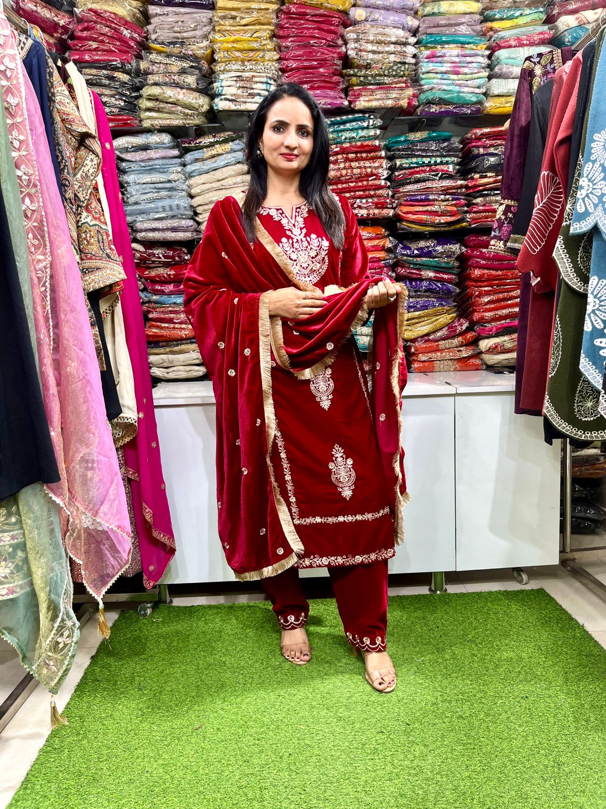 Premium Designer Velvet Suit Set - Image 3