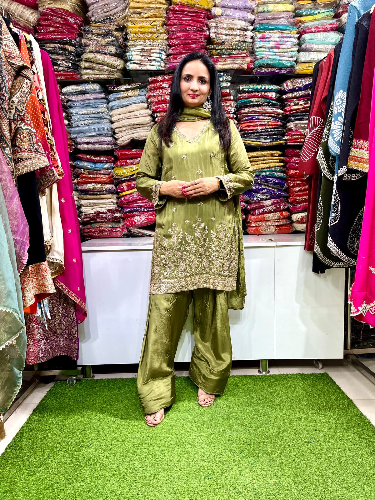 Pure Crape Farsi Salwar Suit - Image 3