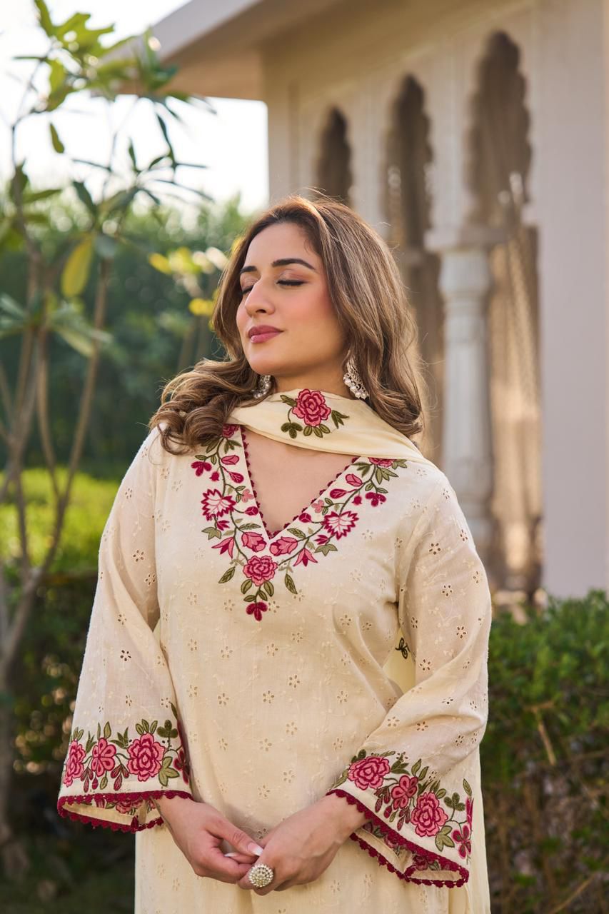 Beautiful Cotton Schifli Suit Set - Image 2