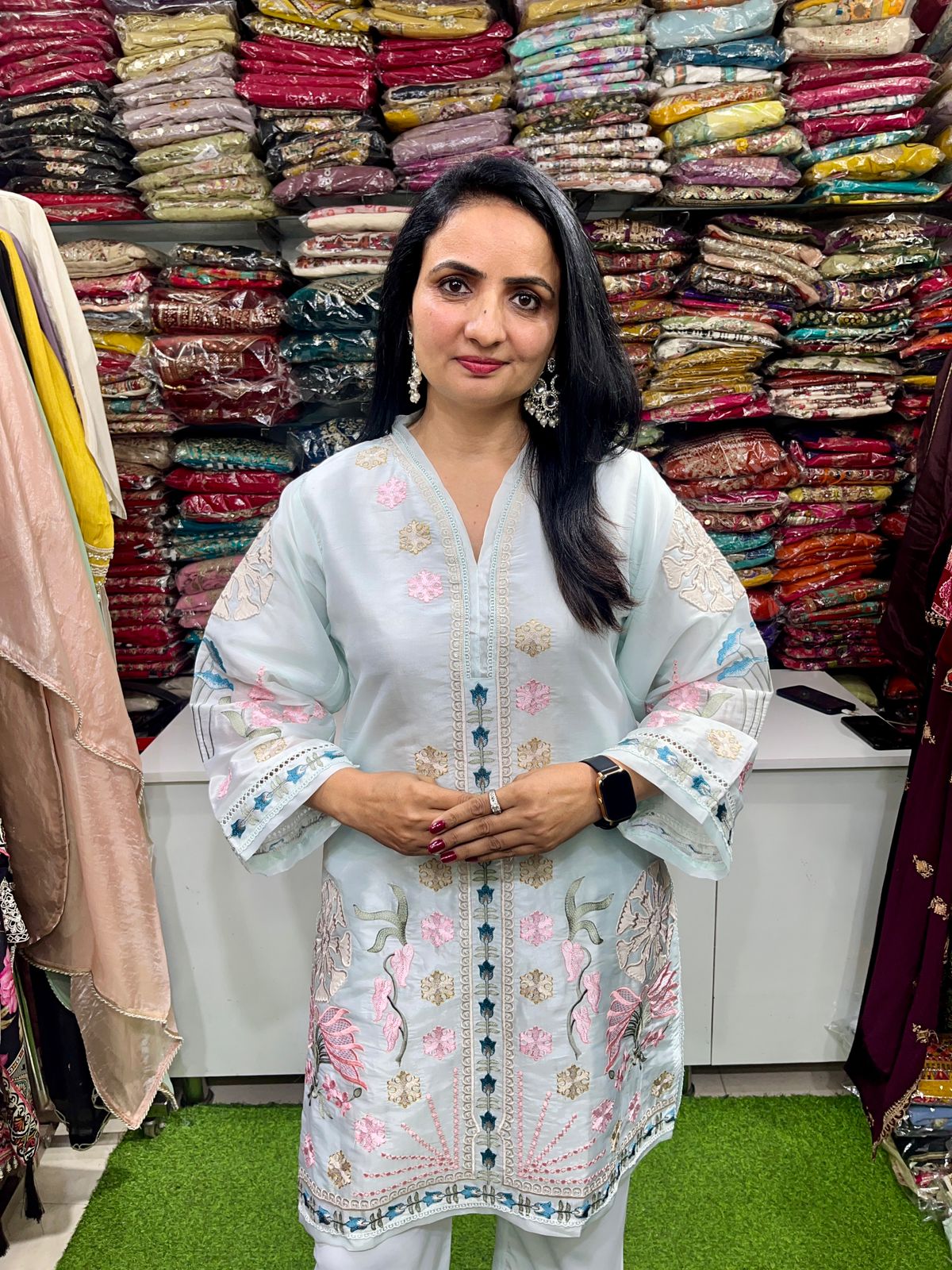 Designer Pakistani Suit Set - Image 7