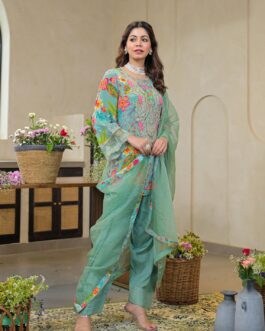 Pure Crape Designer Pakistani Style Farsi Salwar Set