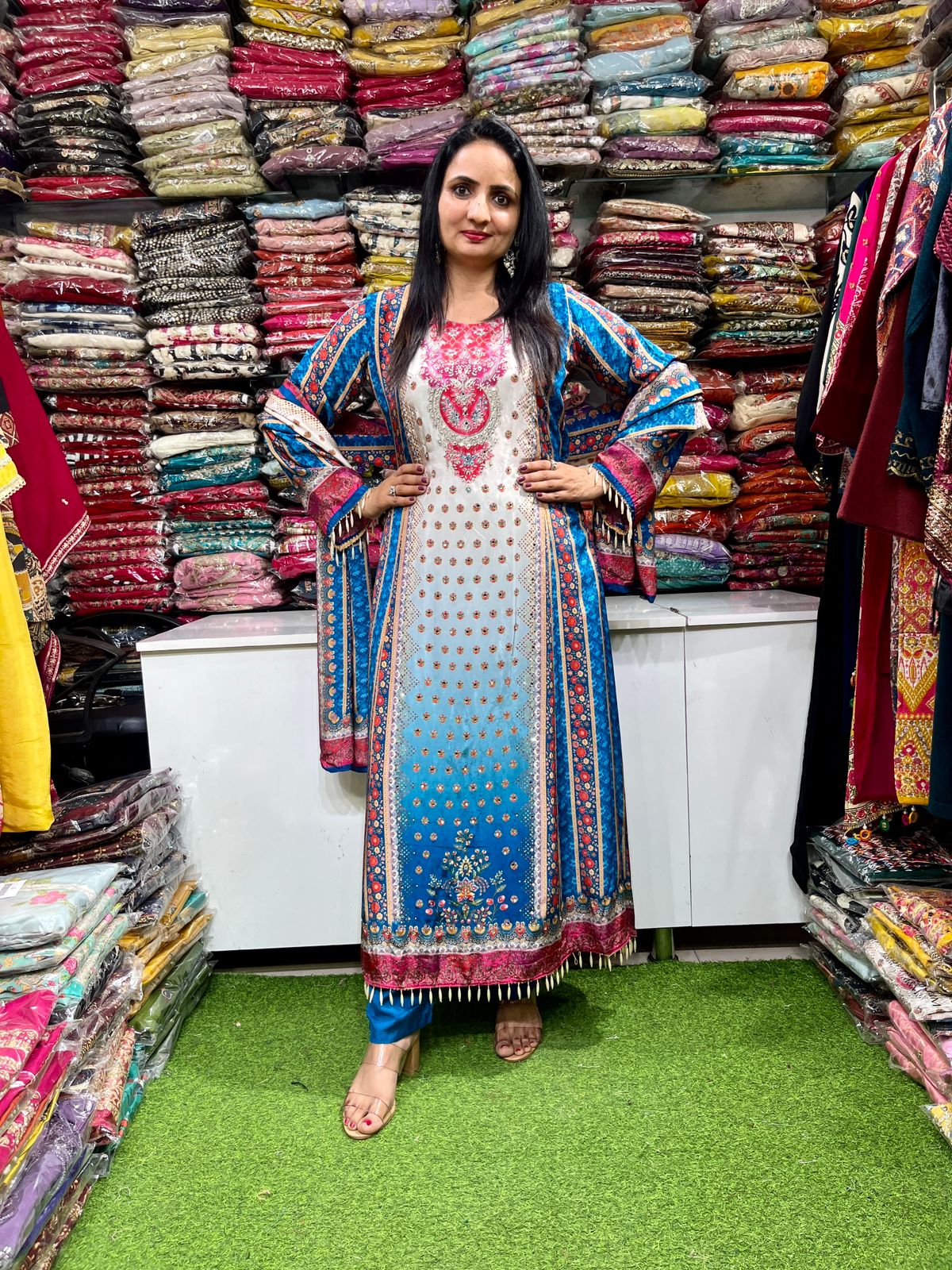 Pure Crape Designer Suit Set - Image 7