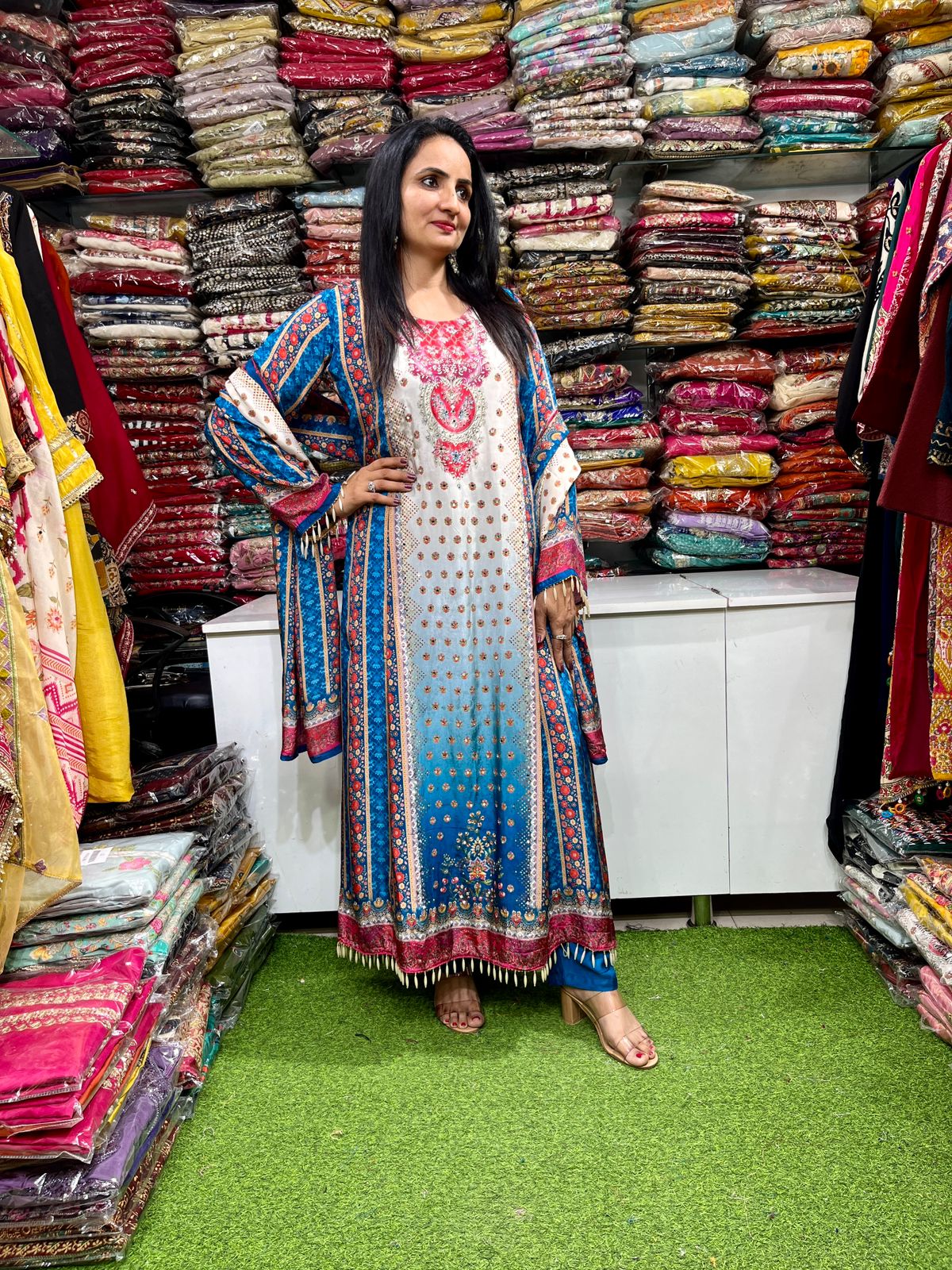 Pure Crape Designer Suit Set - Image 3