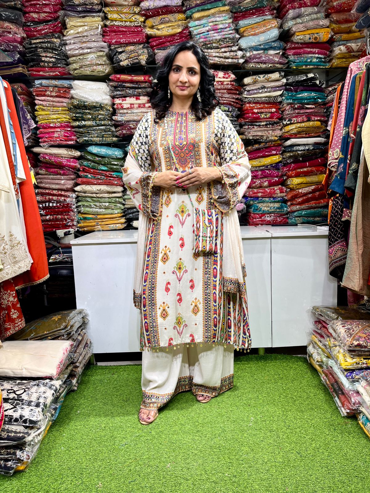 Designer Muslin Suit Set - Image 3