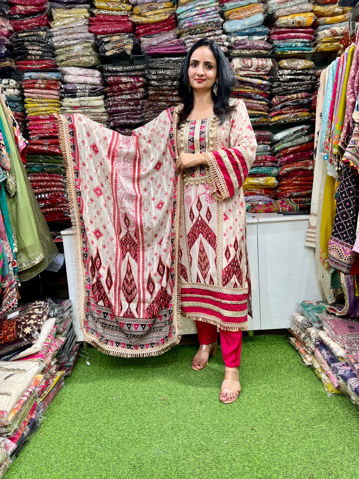 Premium Muslin Cotton Pakistani Suit Set