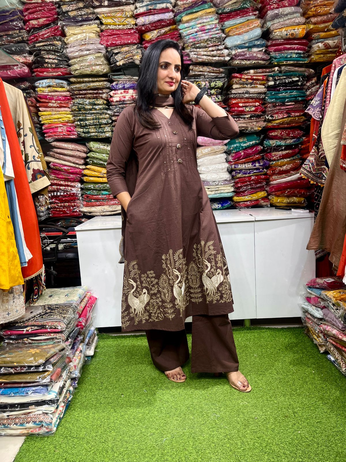 Pure Cotton Embroidered Aari Suit Set - Image 4