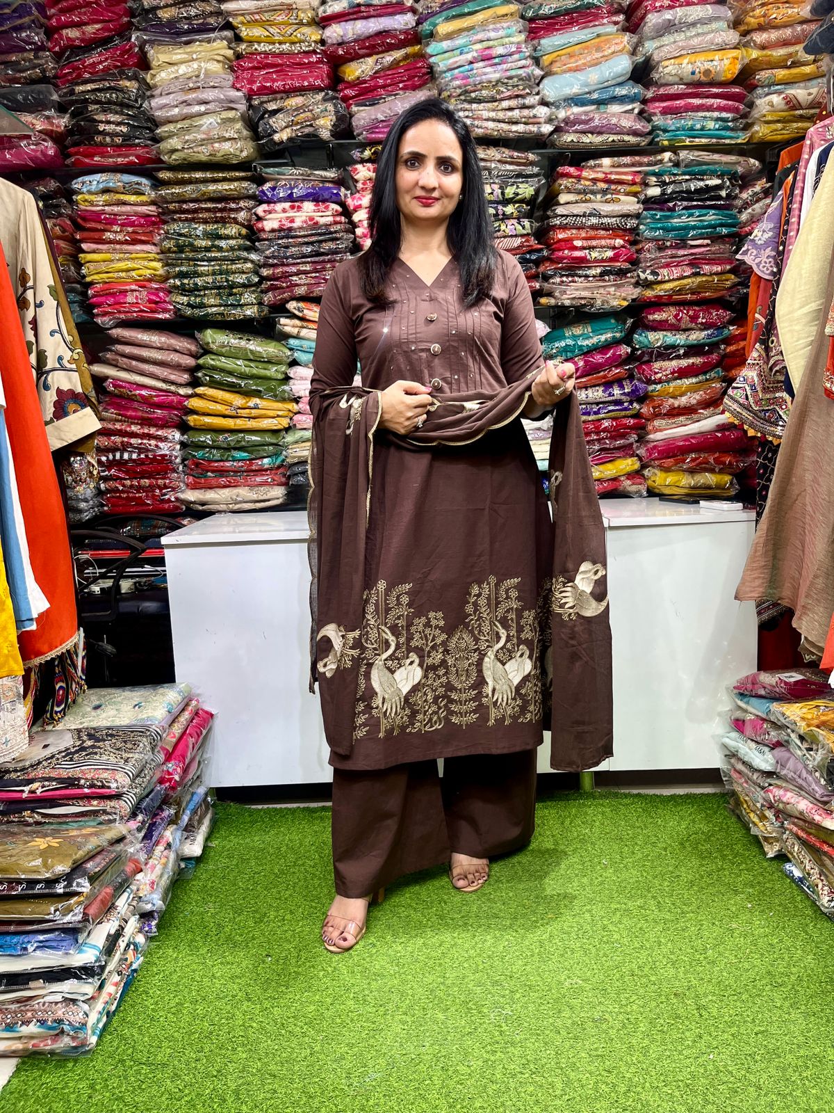 Pure Cotton Embroidered Aari Suit Set - Image 7