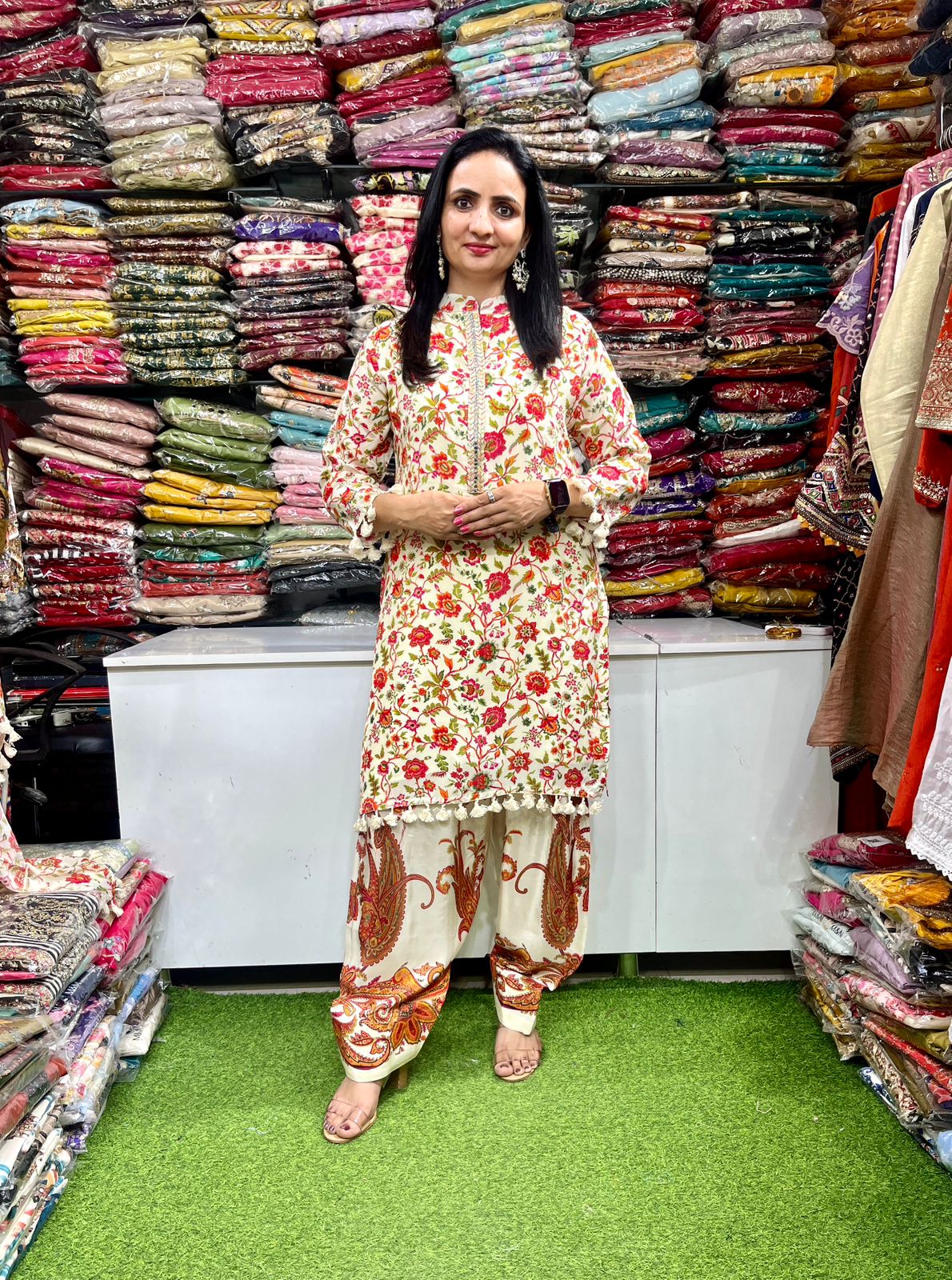 Pure Crape Farshi Suit Set - Image 5