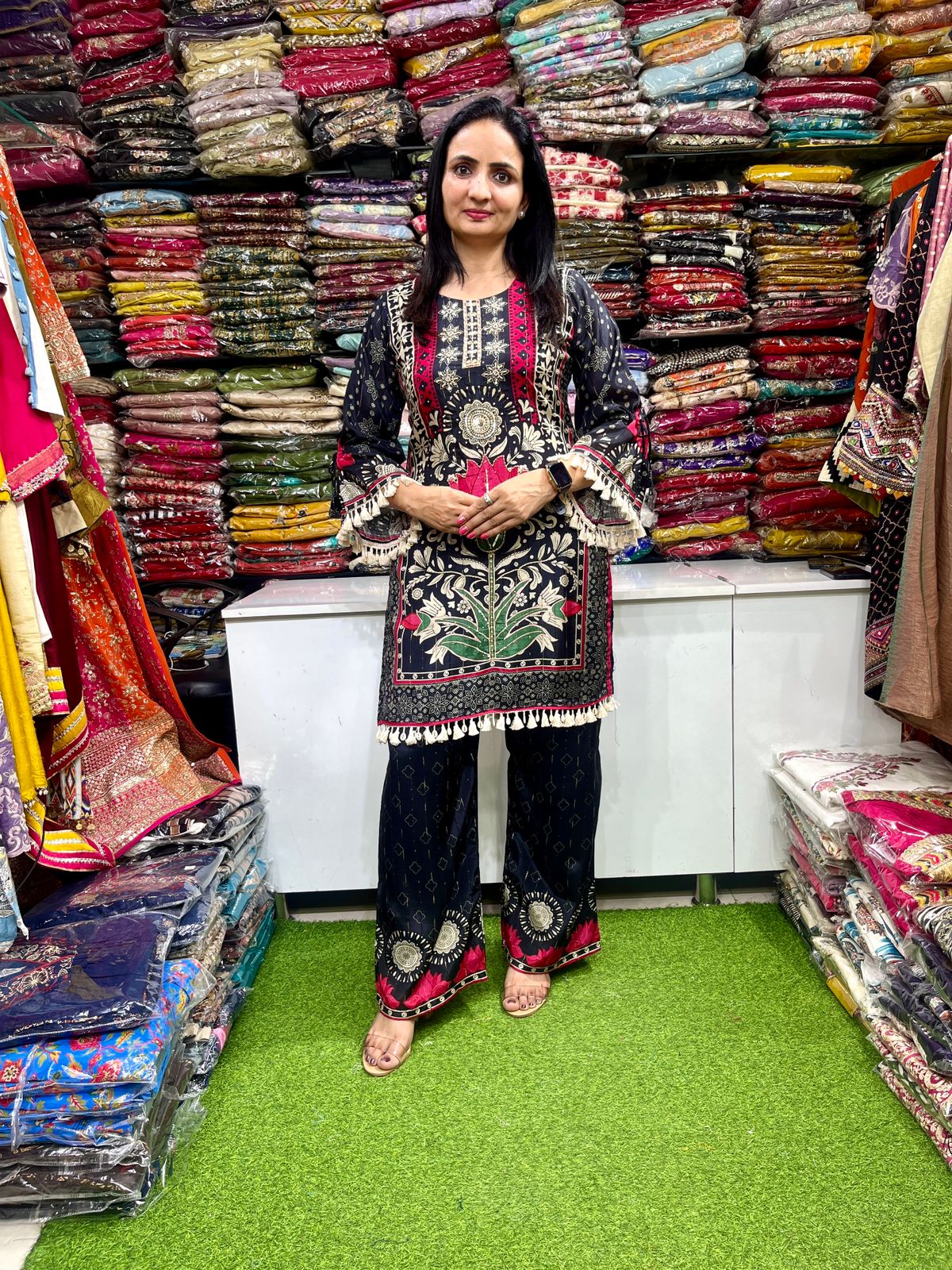 Pure Crape Hand Embroidered Coord Set - Image 3