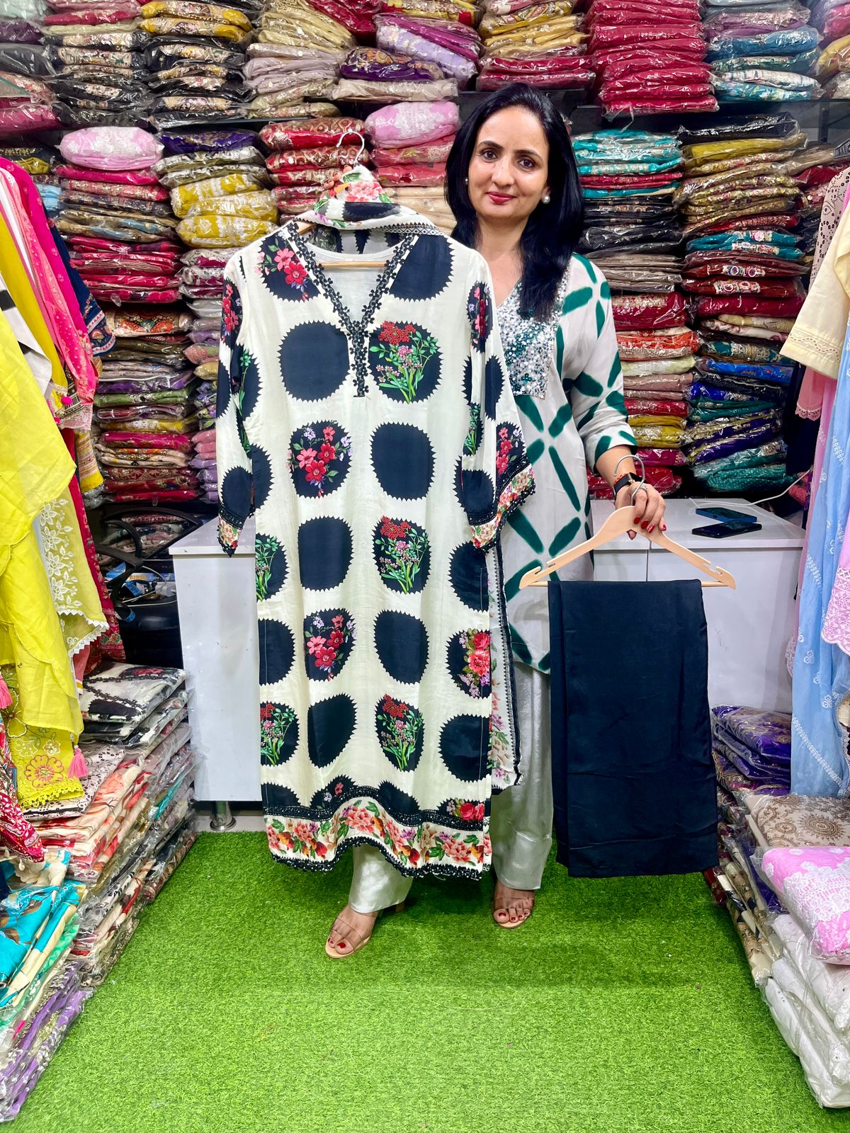 Designer Muslin Crape Polka Dot Suit Set