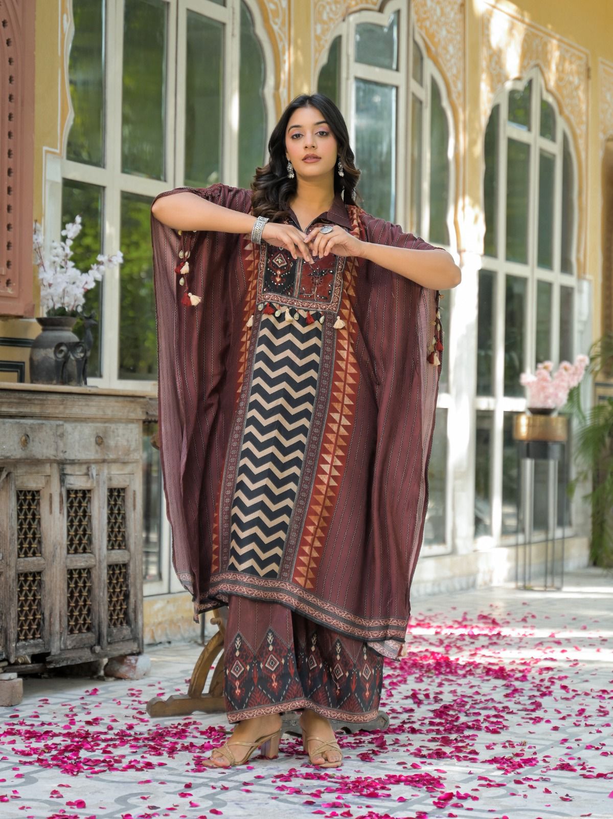 Pure Muslin Designer Kaftan Set - Image 3
