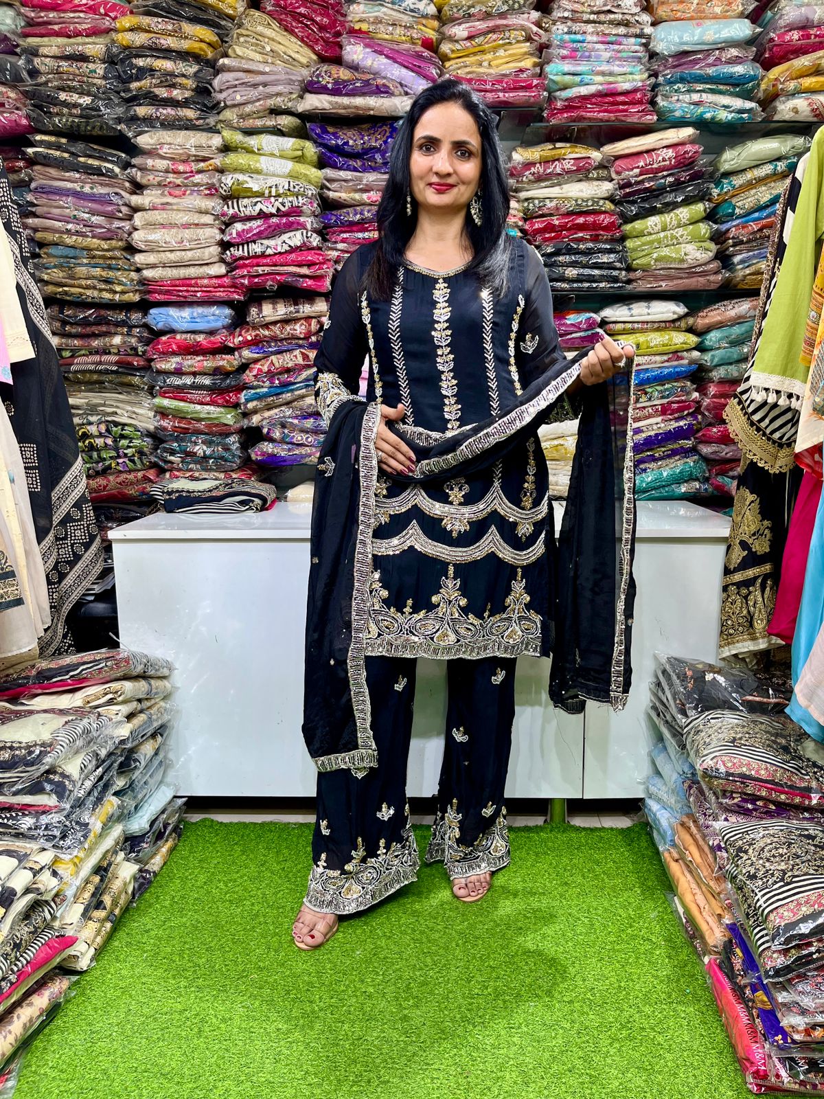 Pure Chinon Hand Embroidered Suit Set