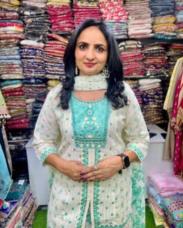 Designer Divider Suit Set