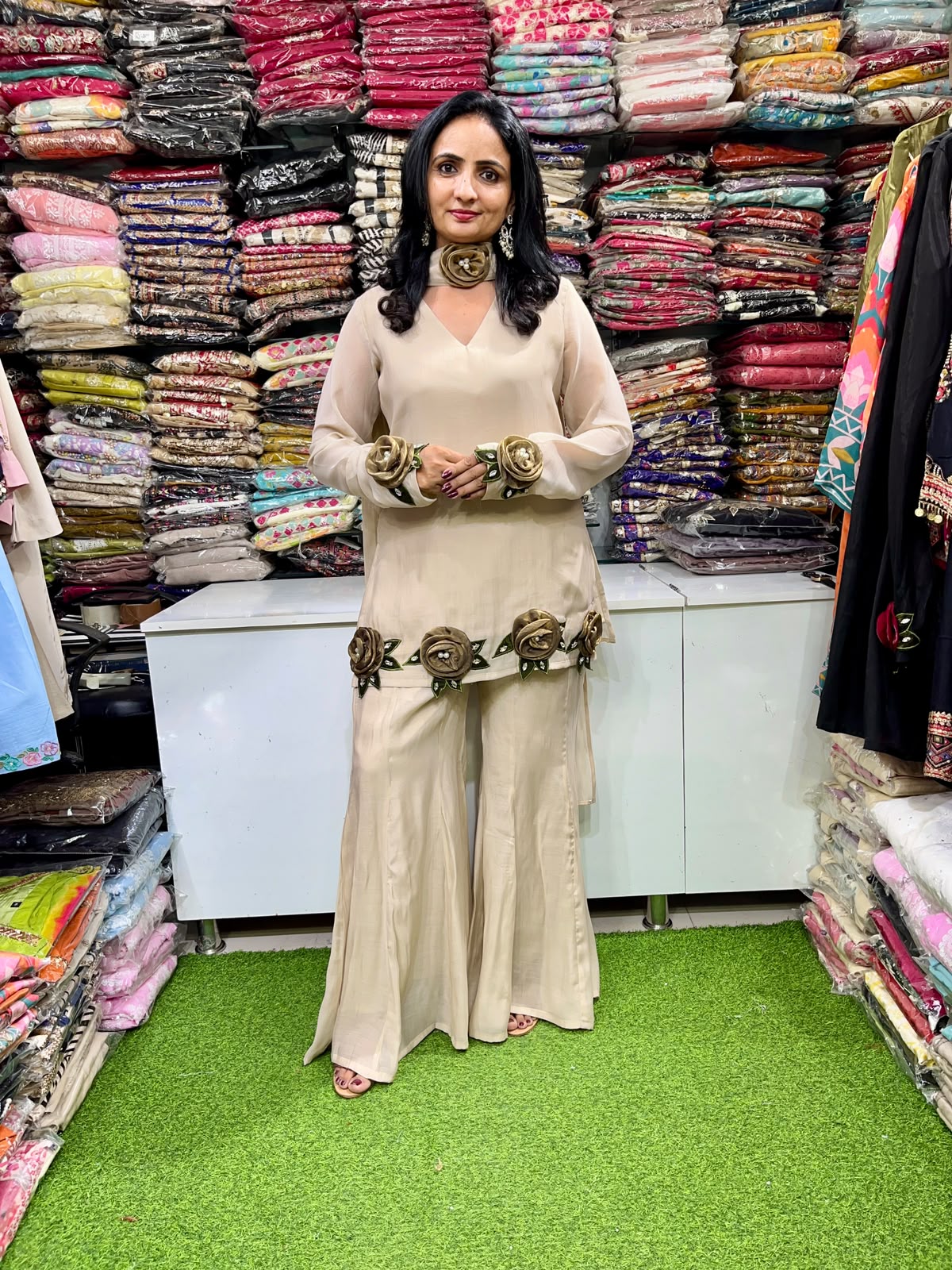 Designer Roses Suit Set