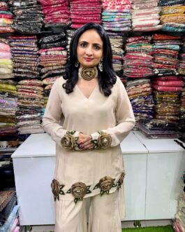 Designer Roses Suit Set