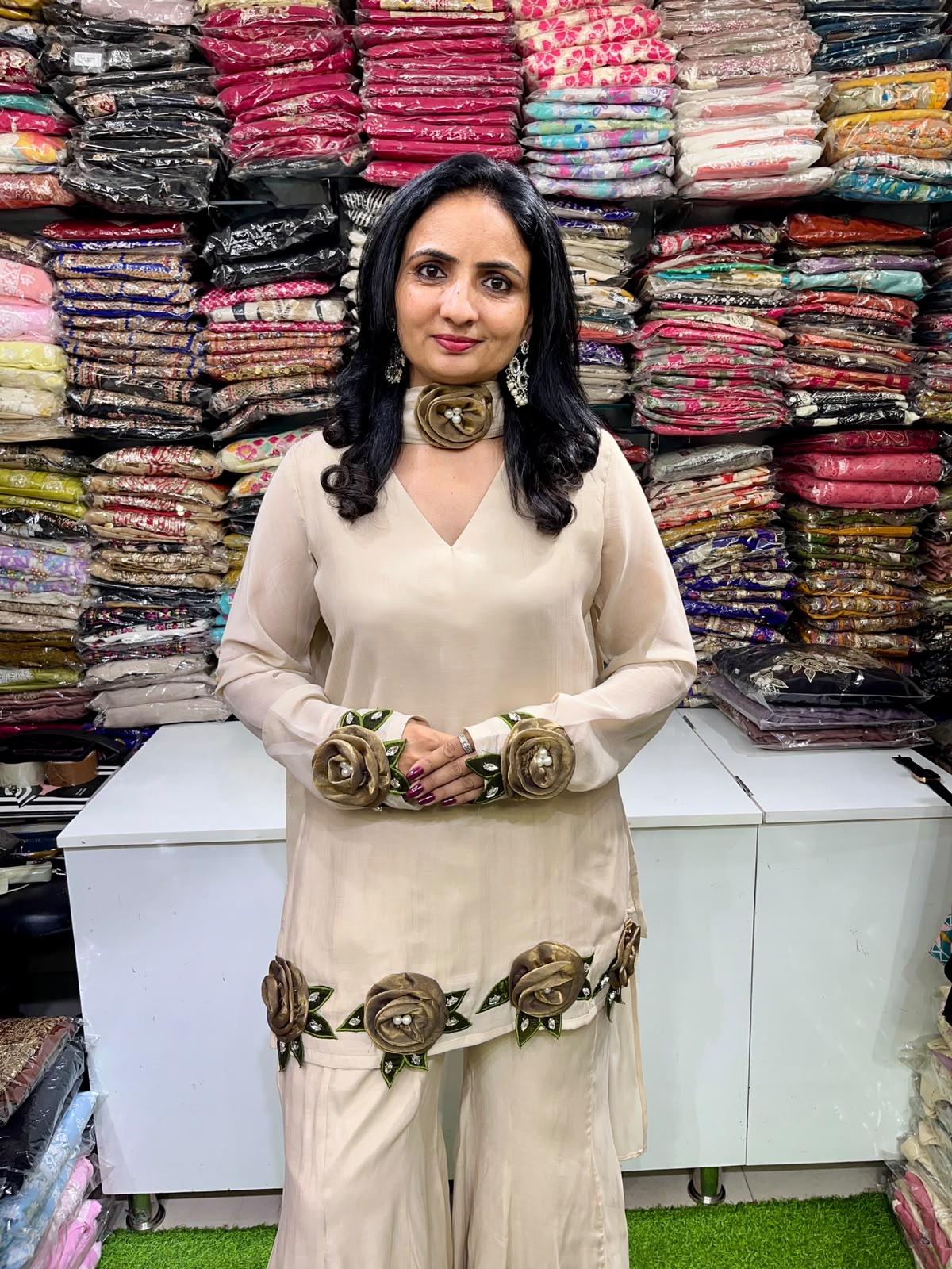 Designer Roses Suit Set