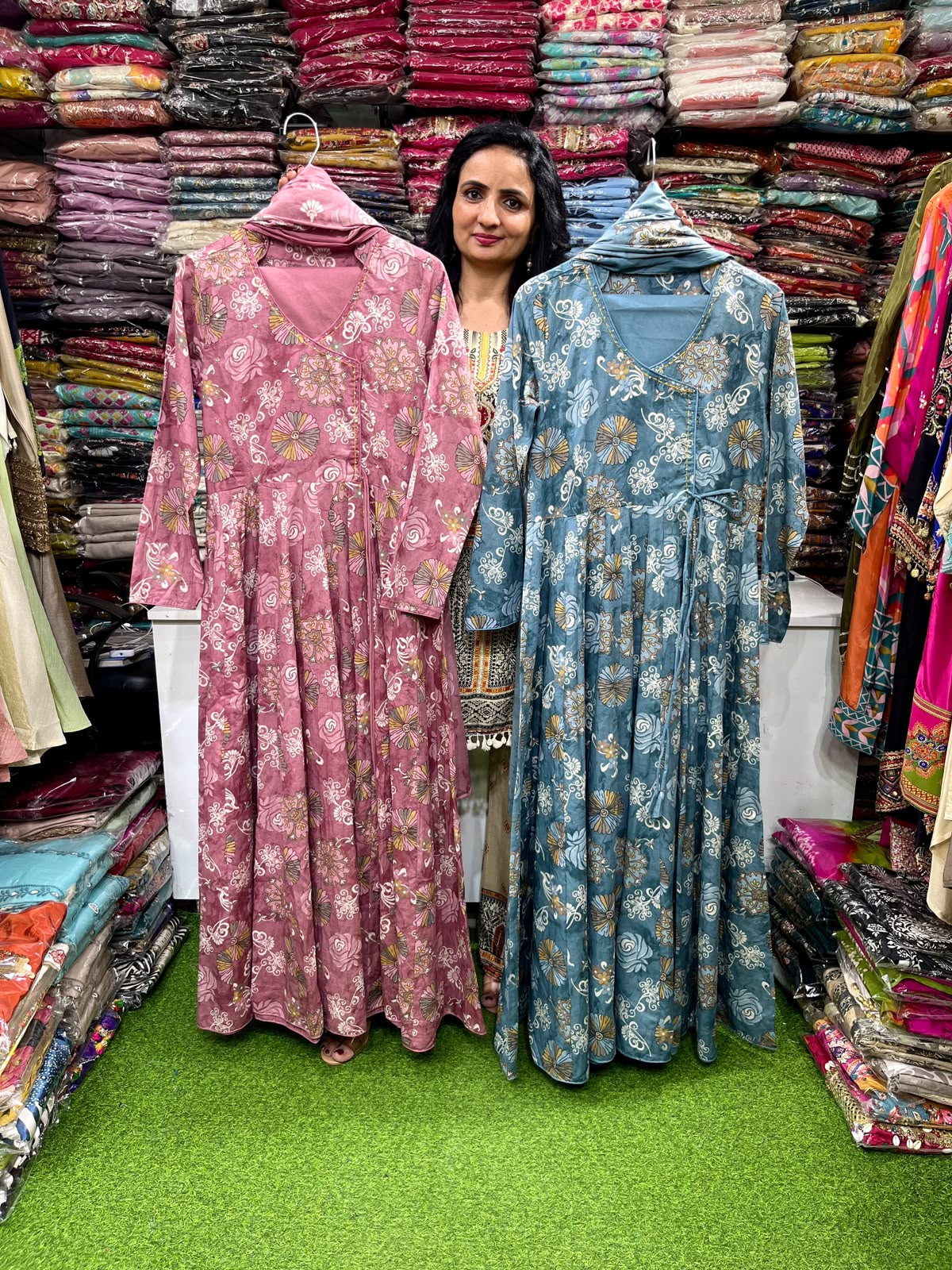 Pure Cotton 5 Mtr Flaired Anarkali Set